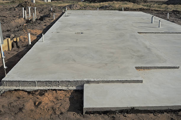 Best Custom Concrete Contractor  in East Bethel, MN